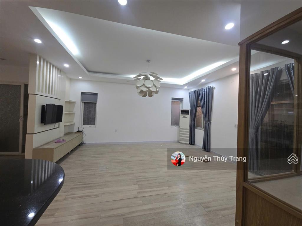 Bán bt tại khu đô thị việt  sing the oasis, 8,2 tỷ, 200m2, giá tốt, tốt