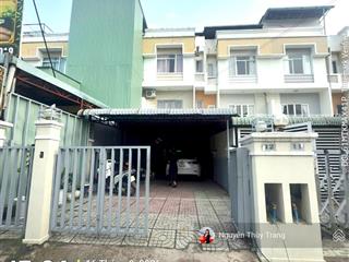 Cho thuê shophouse the oasis 150m2 | 3 tầng | giá 20 triệu/tháng