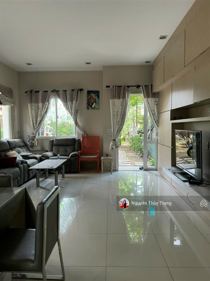Hàng hiếm tại khu đô thị việt  sing the oasis, giá thỏa thuận, 150m2, 4pn, 3wc