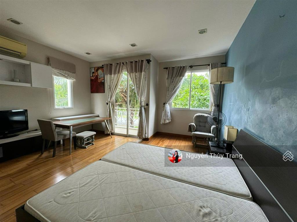 Hàng hiếm tại khu đô thị việt  sing the oasis, giá thỏa thuận, 150m2, 4pn, 3wc
