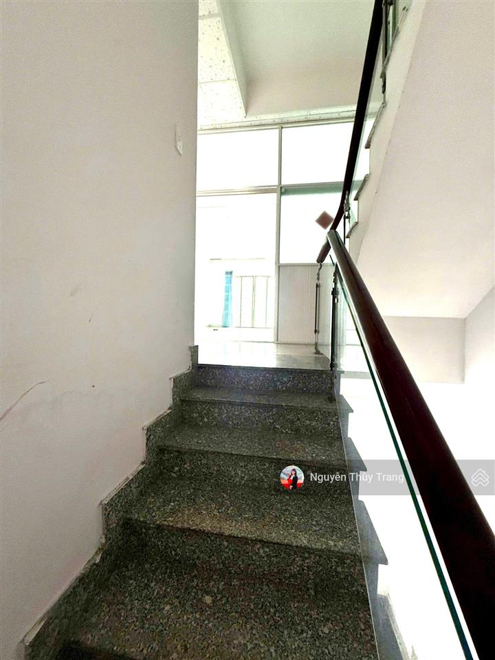 Shophouse d33 vsip 1 | vừa ở vừa kinh doanh mặt bằng đẹp, sẵn sàng vào kinh doanh