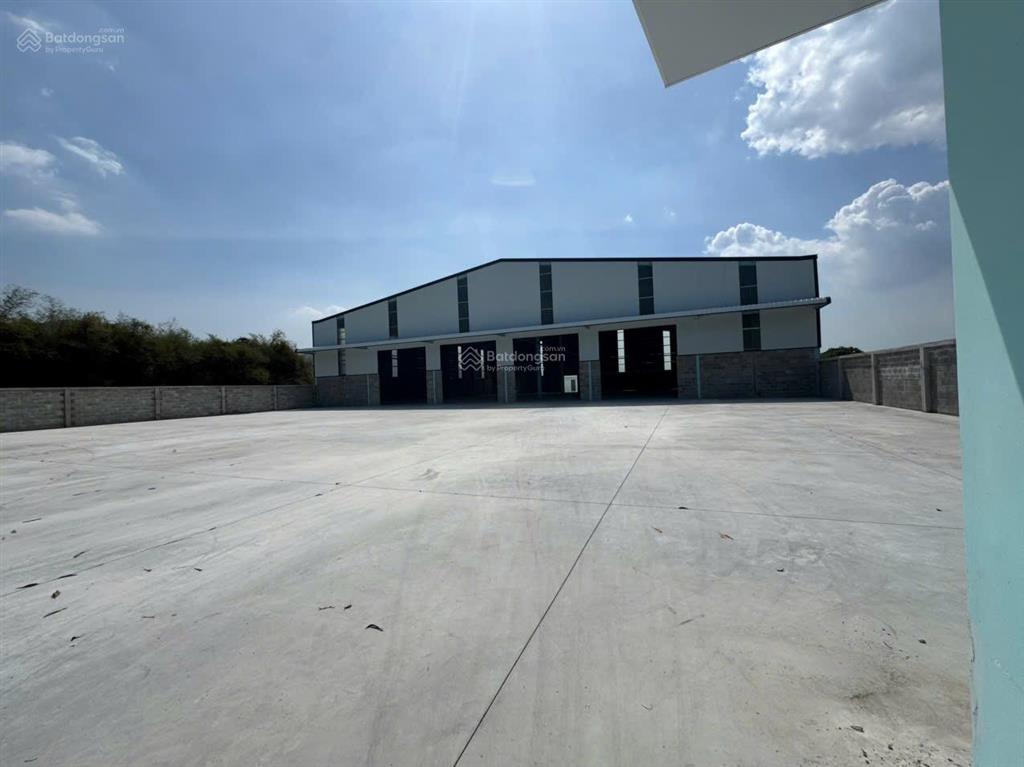 Bán nhà xưởng 5500m2 tại tp cảng phú mỹ brvt