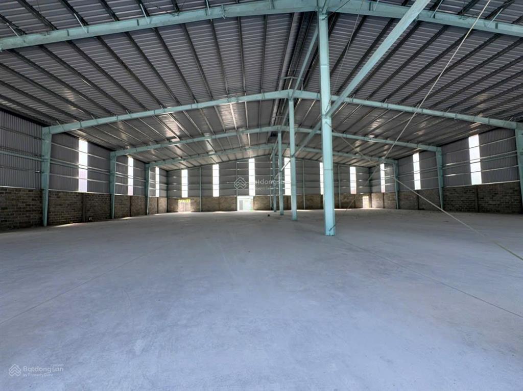 Bán nhà xưởng 5500m2 tại tp cảng phú mỹ brvt