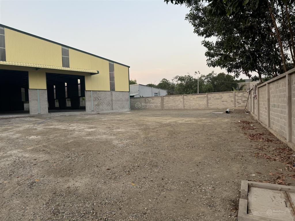 Kho xưởng 4200m2 tại tân thành hcm 18,9 tỷ