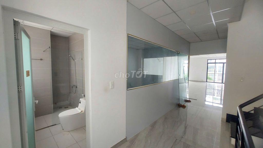 SIÊU TỐT - CHỈ 55TR CHO THUÊ NHÀ NGUYÊN CĂN 7X20 KHU VẠN PHÚC CITY