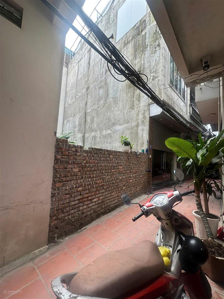 Bán đất trâu quỳ 43.8m2 vuông vắn. 15m ra ô tô tránh, thích hợp xây ở, đầu tư tích sản