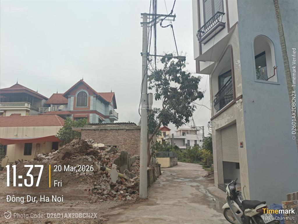 Đông dư, bát khối 42m2 lô góc  đường thông  ô tô tránh. bán kính 500m trường, chợ, cầu thanh trì