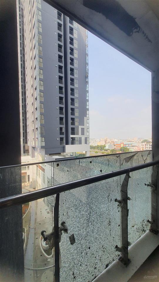 Bán nhanh căn hộ 54m2 view bến bình đông pháo hoa đầm sen