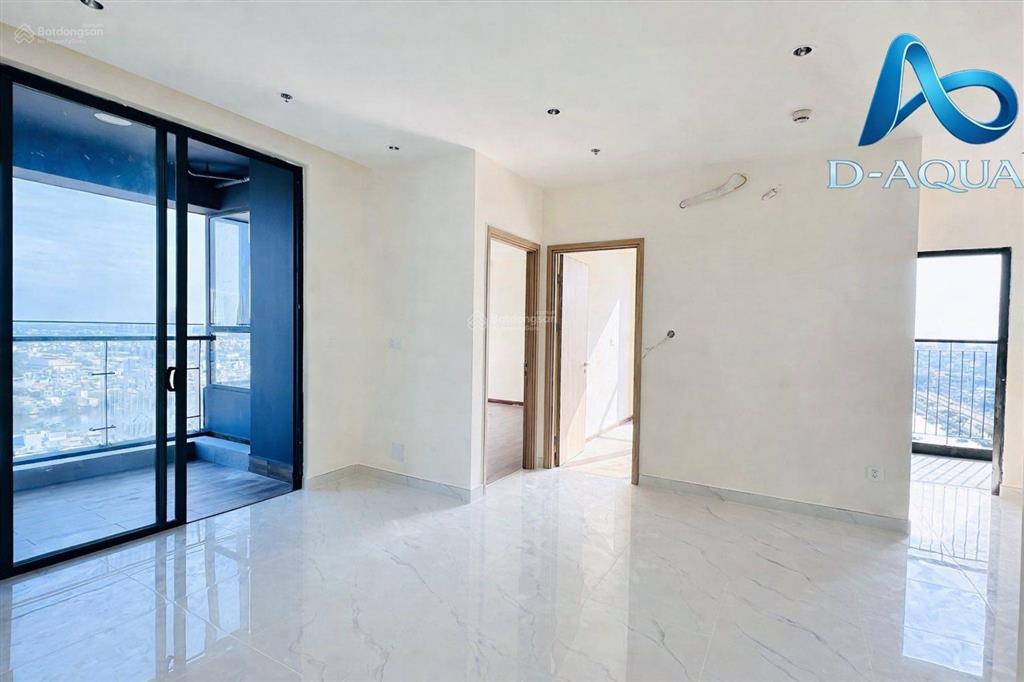 Căn hộ sân vườn ban công hướng nam giá cực tốt