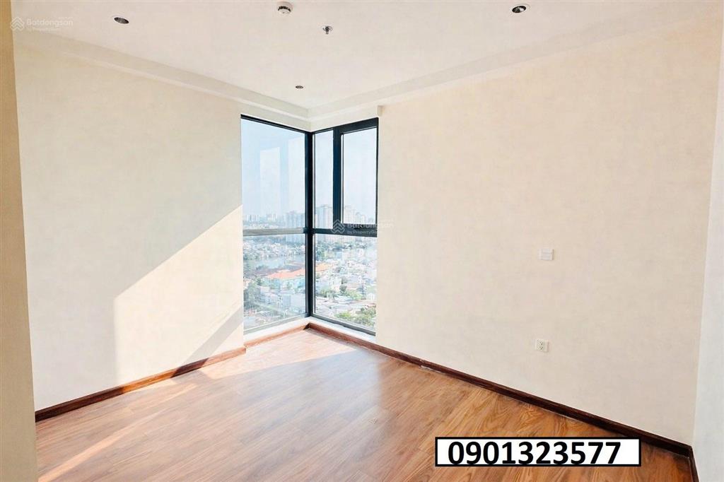 Căn hộ sân vườn ban công hướng nam giá cực tốt