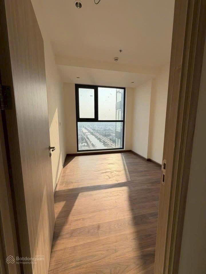 Cho thuê nhanh căn hộ daqua 2 phòng 1 wc view siêu đẹp nhà có rèm
