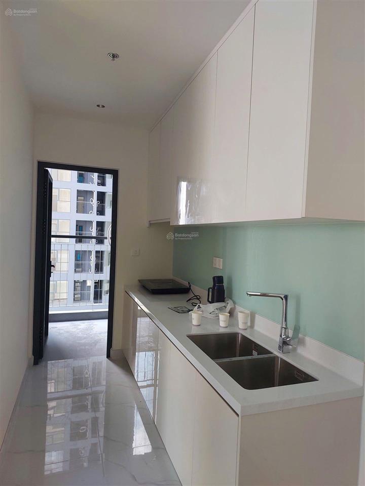 Cho thuê nhanh căn hộ daqua 2 phòng 1 wc view siêu đẹp nhà có rèm