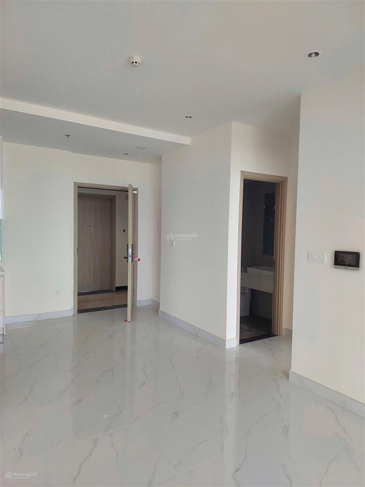 Cho thuê nhanh căn hộ daqua 2 phòng 1 wc view siêu đẹp nhà có rèm