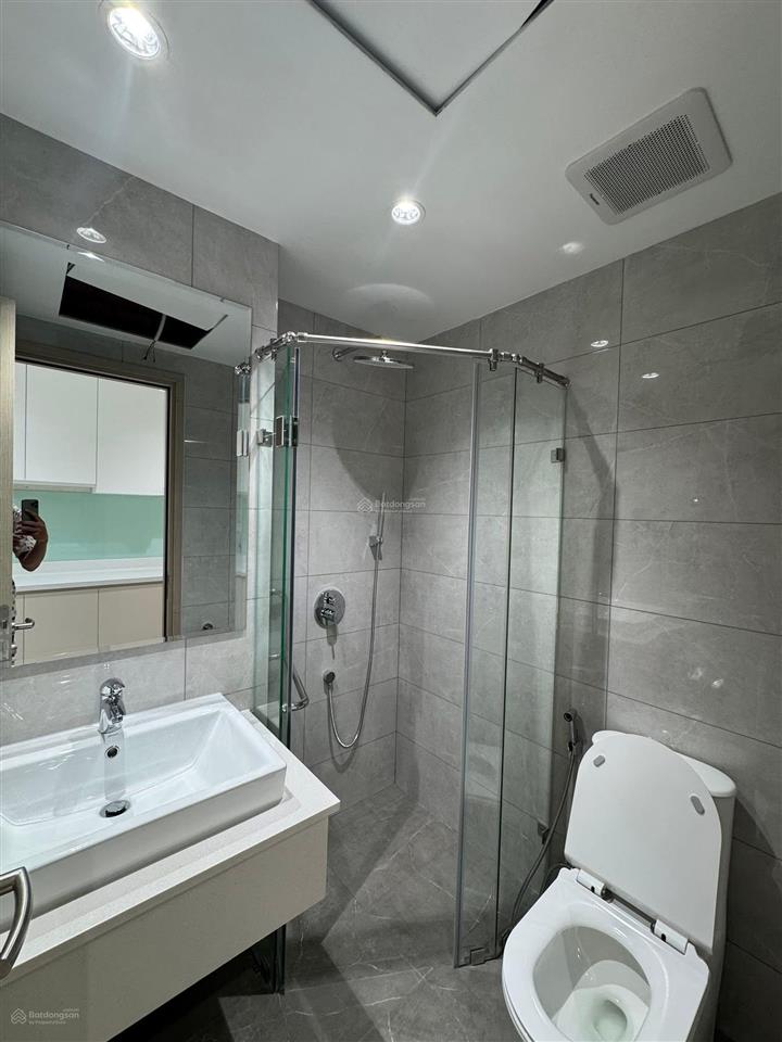 Bán căn hộ view pháo hoa view sông cực đẹp 68 m2