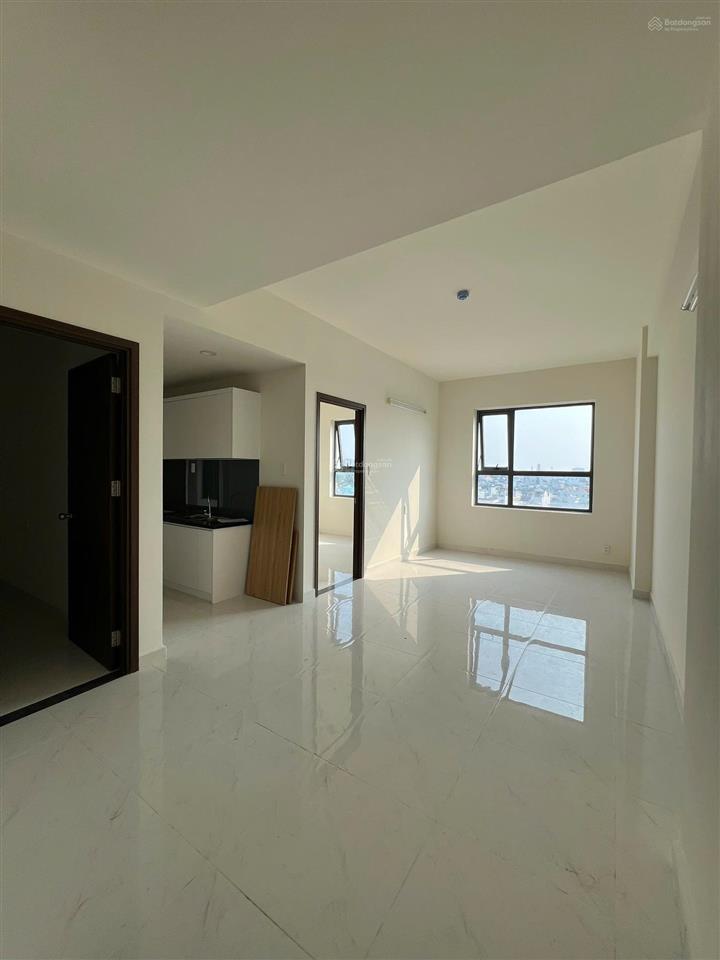 Bán căn 2 phòng ngủ giá cực tốt nhà mới đẹp