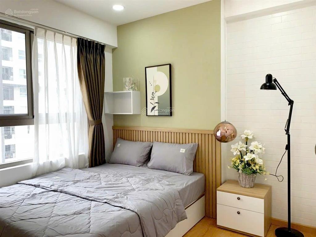 Bán căn hộ saigon south residences, diện tích 95m2, 3pn, 2wc, nội thất full.  0906 349 *** ms linh.