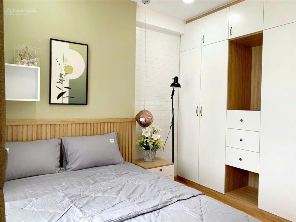 Bán căn hộ saigon south residences, diện tích 95m2, 3pn, 2wc, nội thất full.  0906 349 *** ms linh.