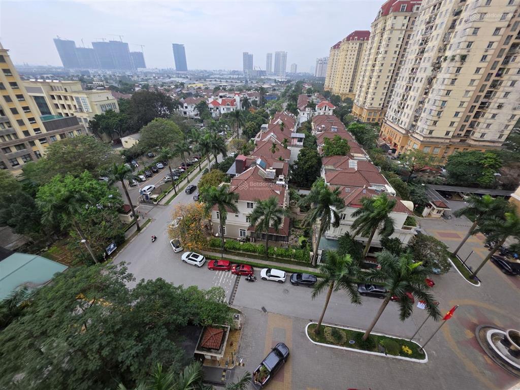 Khẩn cấpbán chung cư g3 ciputracăn góc 150,5m2gỗ lim lào view công viên 65hagiá 16,5tr