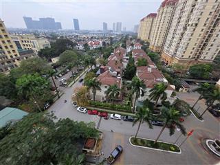 Bán căn góc chung cư ciputra tòa g3  150,5m² view đẹp. nội thất xịn