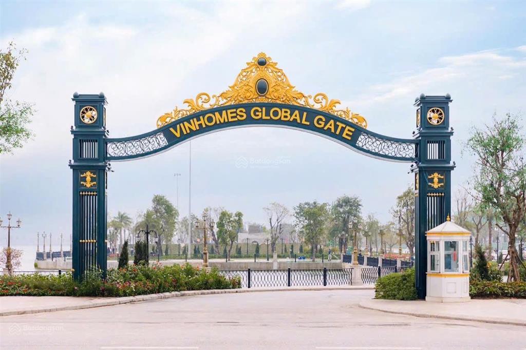 Đầu tư biệt thự, liền kề vinhomes cổ loa khách hàng đều thắng lớn. tn2 gần hồgiá 2x tỷ