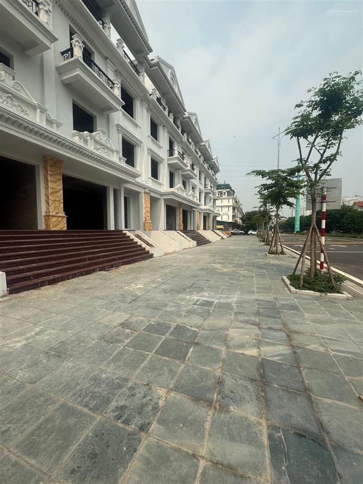 Hàng hiếmgiá hiếmshophouse kđt thành phố giao lưu 6 tầng 1 hầm129m2mt 8mhoàn thiện đẹp