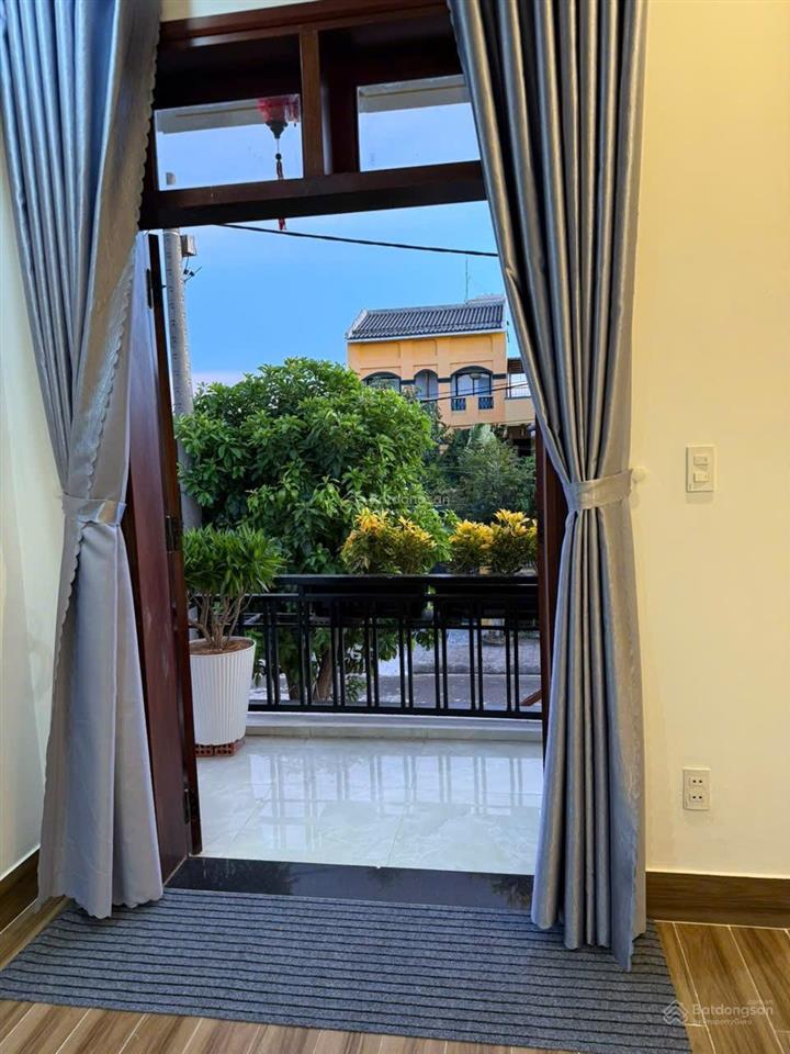 Bán gấp giá sập hầm villa 3 tầng 4pn hồ bơi khu villa biển tân thành chỉ 8,x tỏi  0974 360 ***