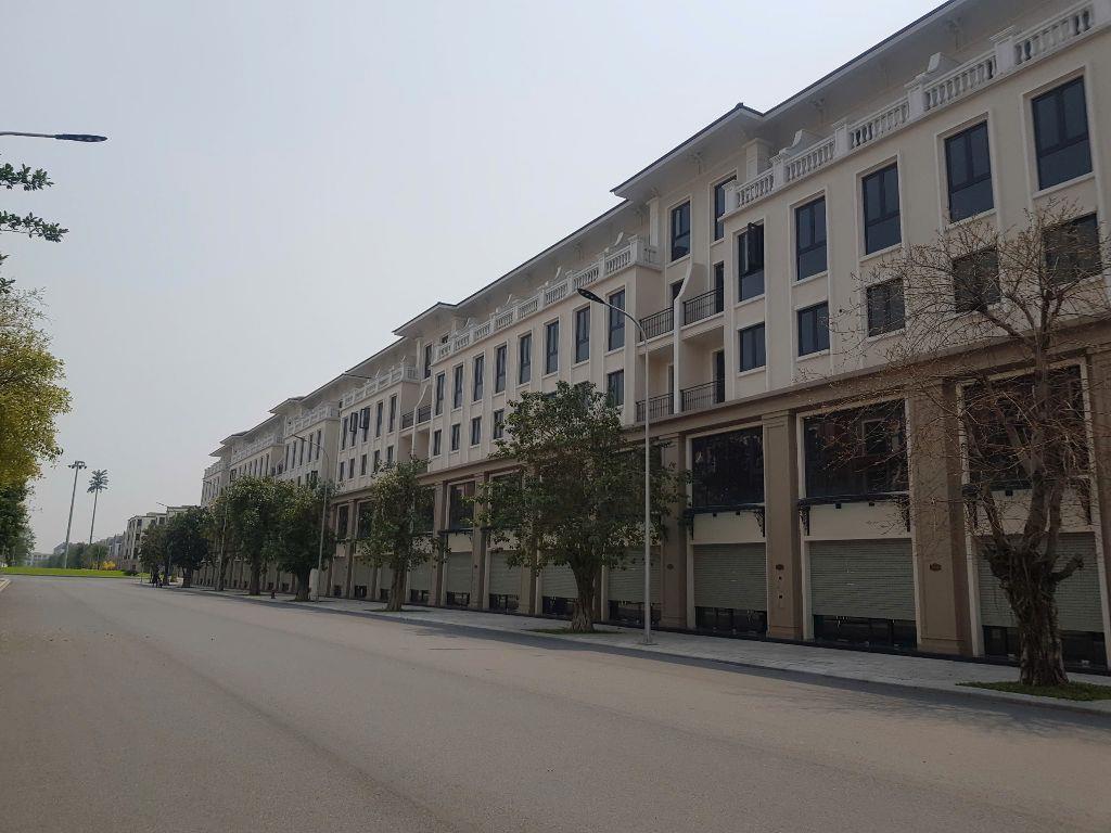 Cần bán nhanh shophouse mặt đường 25m, Vin 3. Liên hệ chính chủ: 0918789991