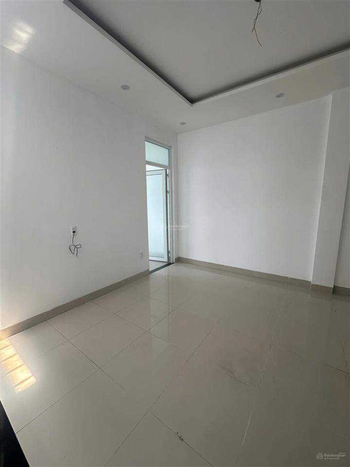 Nhà 3 tầng mặt tiền đường bàu năng 1, sát trục lý thái tông, hướng tây nam, gần biển giá chỉ 7,1 tỷ