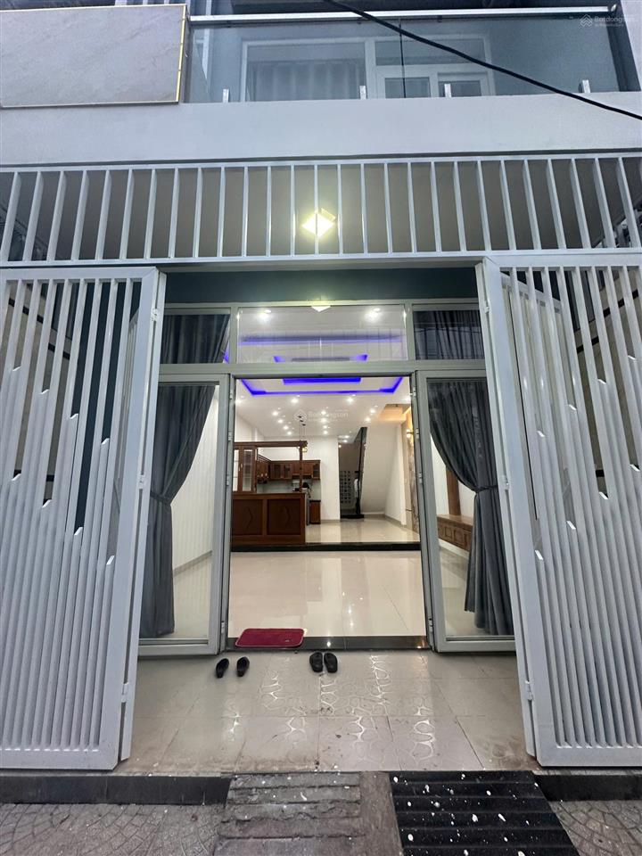 Nhà 3 tầng mặt tiền đường bàu năng 1, sát trục lý thái tông, hướng tây nam, gần biển giá chỉ 7,1 tỷ