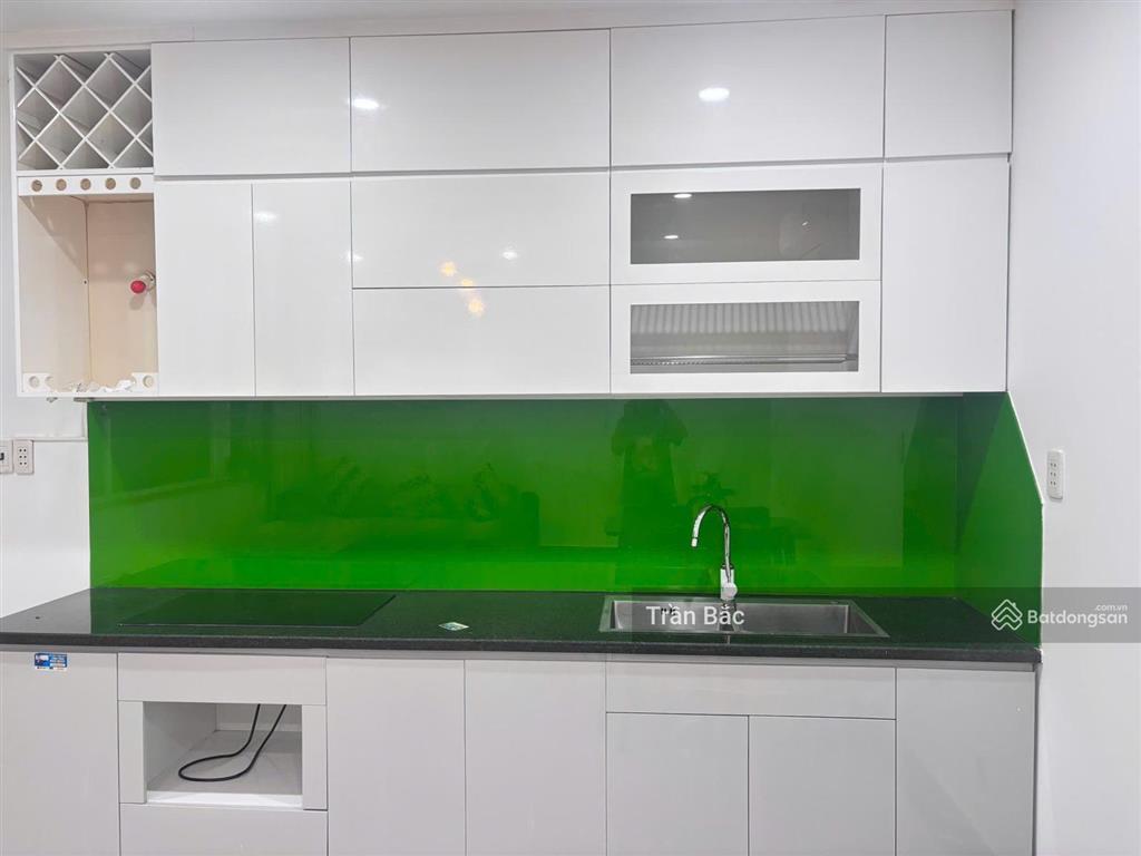 Chính chủ gửi bán căn hộ 1 phòng ngủ, tầng cao view hồ, dic phoenic vũng tàu, 2 ty450  0908 209 ***