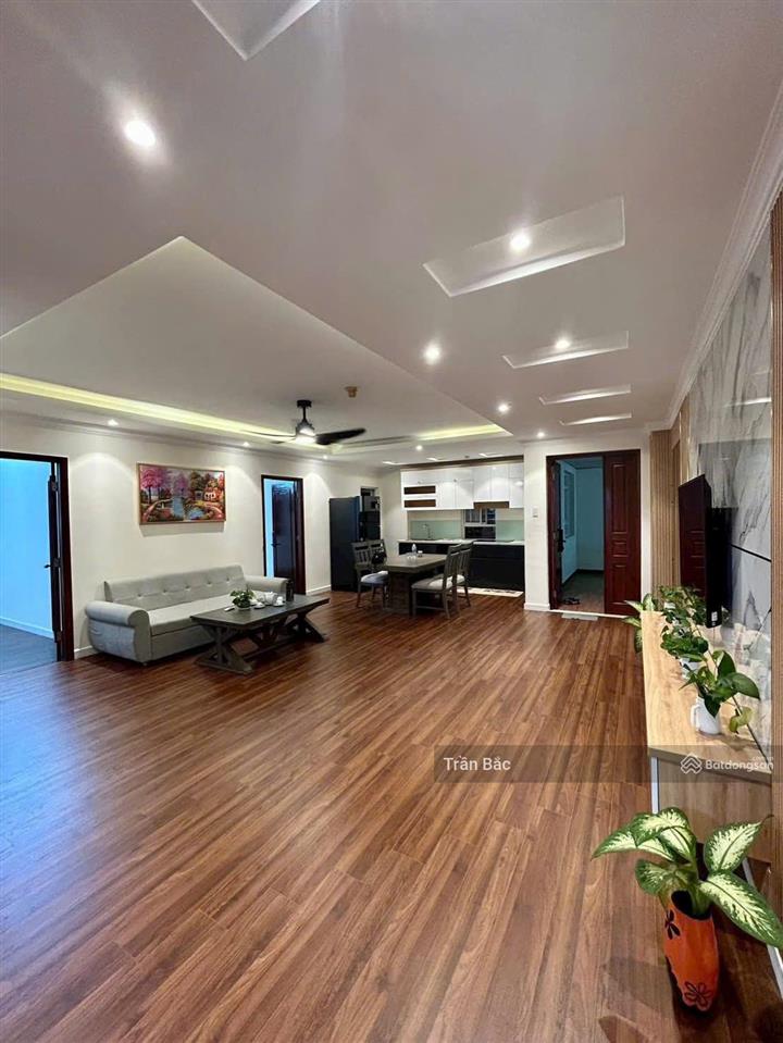 Chủ cần gấp giá 3 tỷ 250  căn hộ góc 3 phòng ngủ 115m2  chung cư seaview vũng tàu  0908 209 ***
