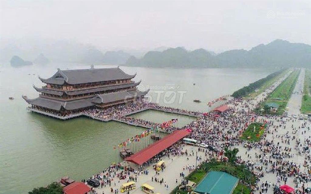 Mặt ql21,,, trục chính vào tam chúc,,, đất 10x25