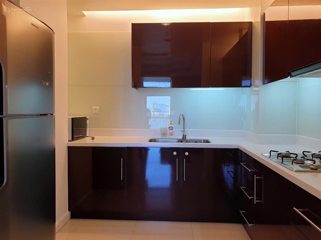 Cho thuê dài hạn căn hộ 2 phòng ngủ azura đà nẵng, view sông hàn.  0931 914 ***