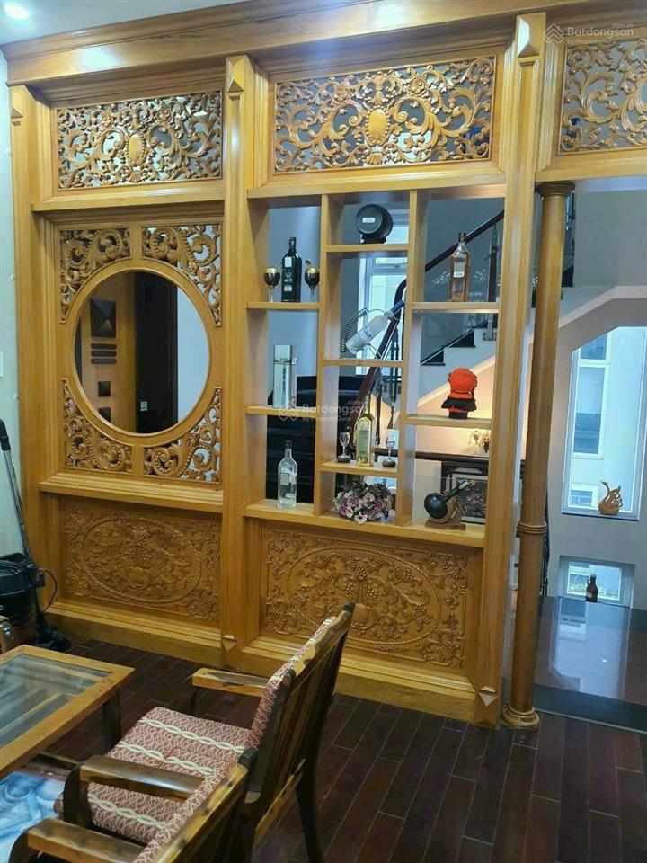 Cần bán căn biệt thự đơn lập 4 tầng kdc 6b intresco giá 35 tỷ 1 hầm 4 lầu full nội thất cao cấp