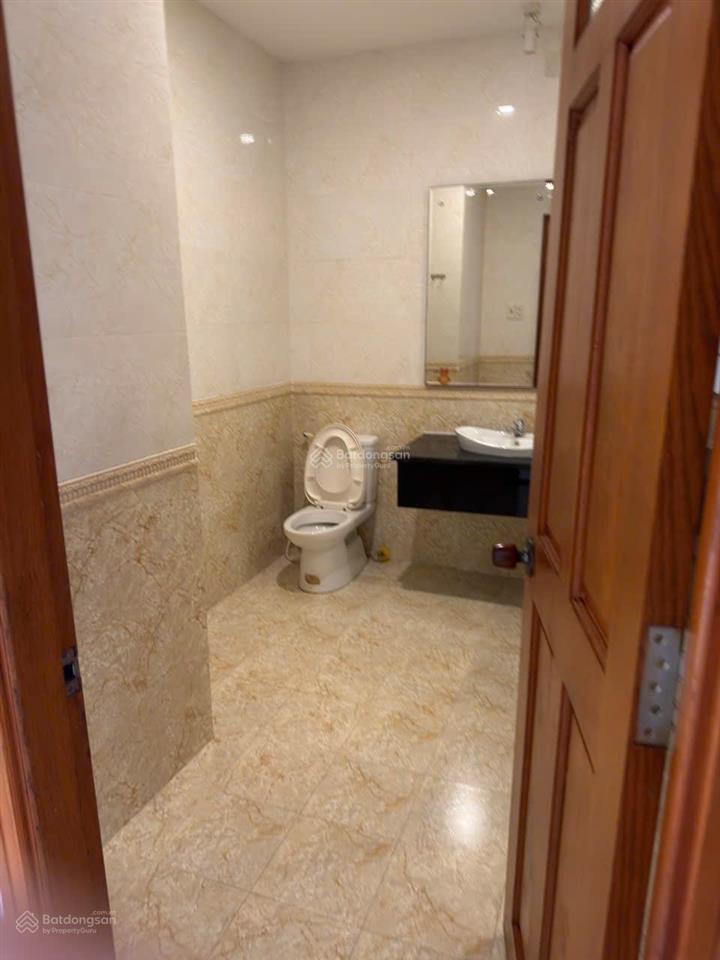 Cho thuê nhà nguyên căn kdc đại phúc green villas giá 20tr/th, 1 hầm 4 lầu, 6pn, 6wc
