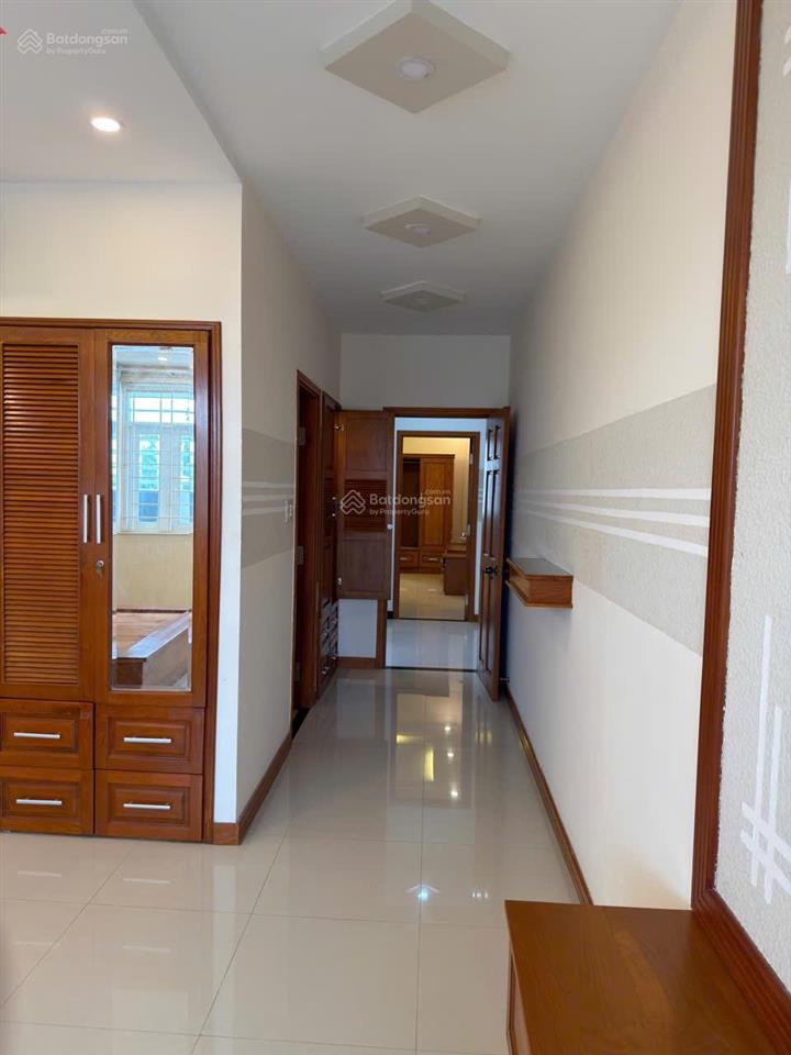 Cho thuê nhà nguyên căn kdc đại phúc green villas giá 20tr/th, 1 hầm 4 lầu, 6pn, 6wc