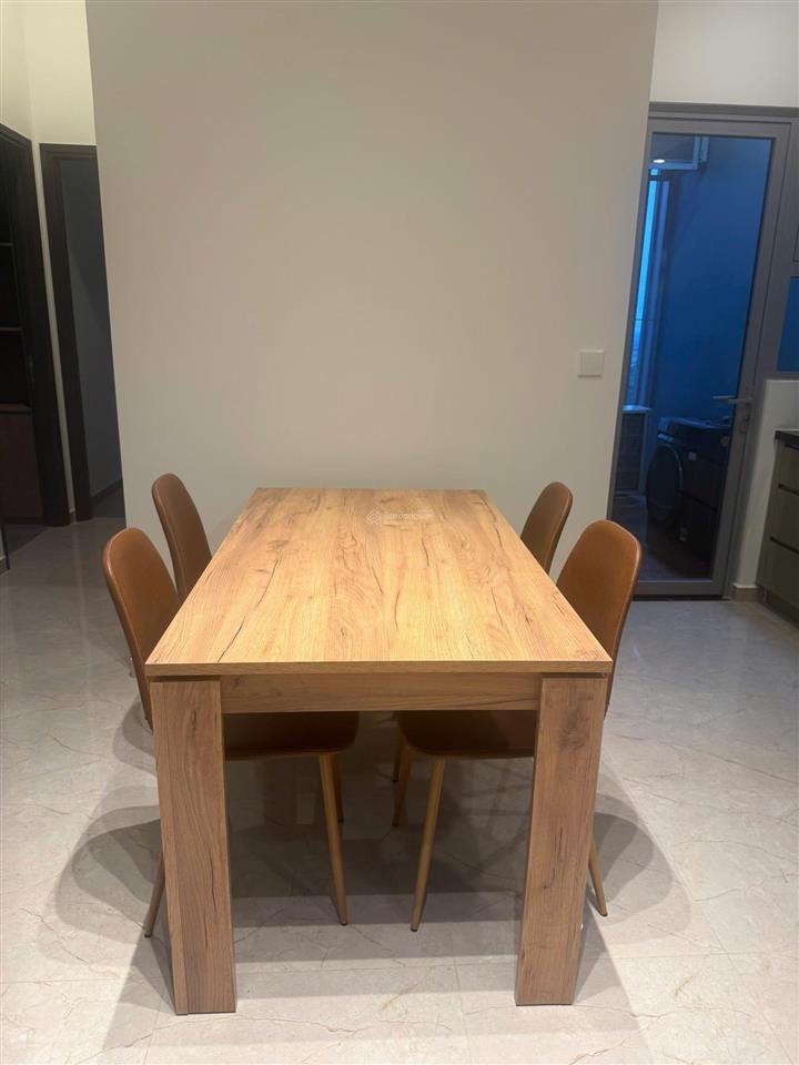 Tin thật 100% celesta rise 3pn 2wc 105m2 full đồ giá 23tr lầu cao view đẹp.  0918 722 ***