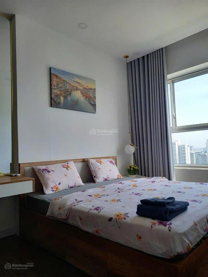 Tin thật 100% 2pn 2wc 70m² full nội thất lầu cao view sông giá chỉ 14tr500.  0918 722 ***