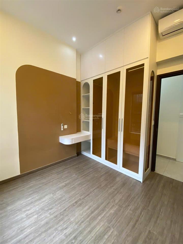 Tin thật 100% celesta rise 2pn 2wc 79m2 có nội thất giá chỉ 13 triệu/tháng.  0918 722 ***