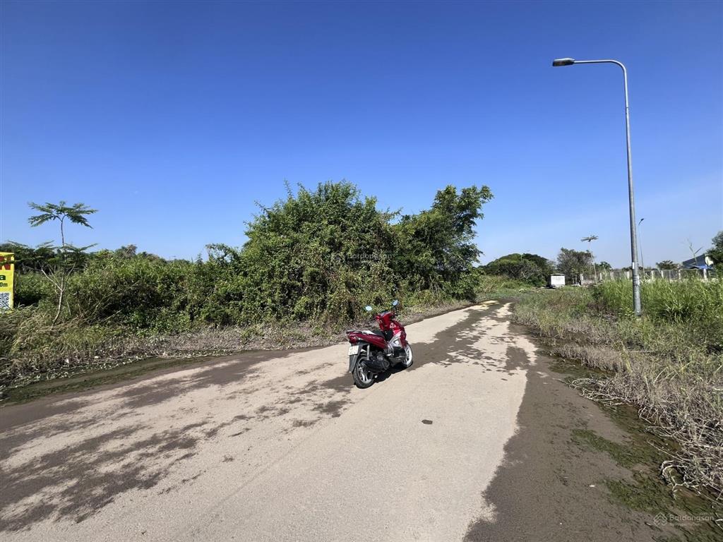 Bán đất tại khu nhà ở 28ha nhơn đức, 4,5 tỷ, 115 m2, view đẹp, tốt, đối diện khu nhà ở xã hội