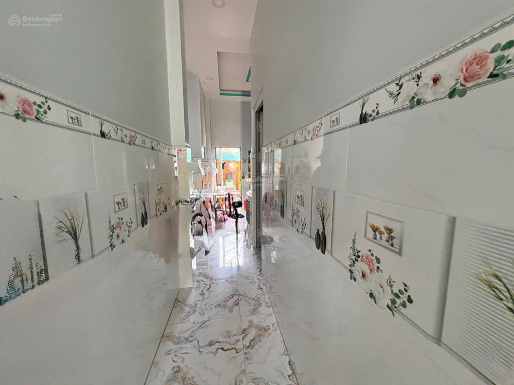 Nhà trệt 1 lầu, 4 phòng ngủ, 156m2 thổ cư, long thới, giá 4.5 tỷ