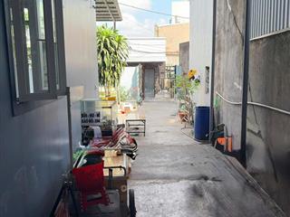 Nhà trệt 1 lầu, 4 phòng ngủ, 156m2 thổ cư, long thới, giá 4.5 tỷ