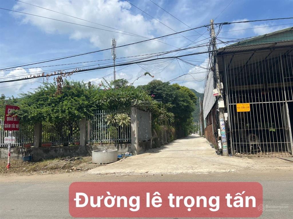 Bán đất đẹp sẵn nhà kèm vườn ăn trái tại tổ 6 ấp tân trung xã châu pha, 4 tỷ, 720 m2