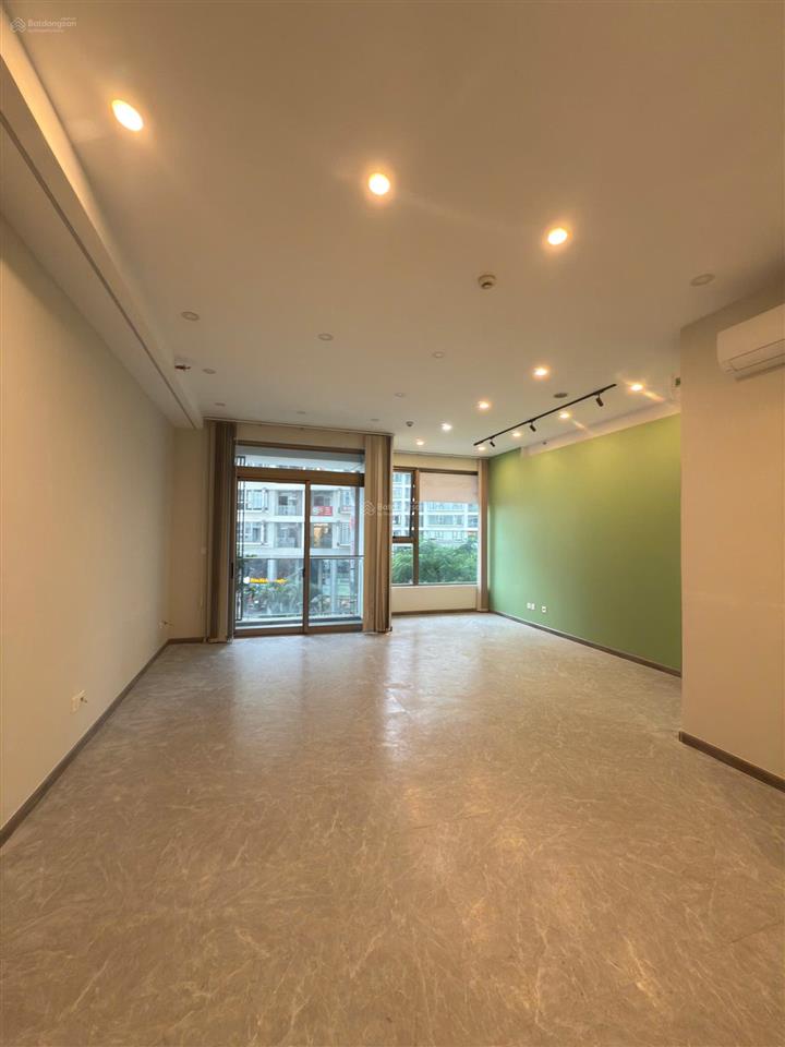 Cho thuê shop m8 the peak midtown 30m2 1 phòng + wc riêng view thác nước, giá 15 triệu/tháng