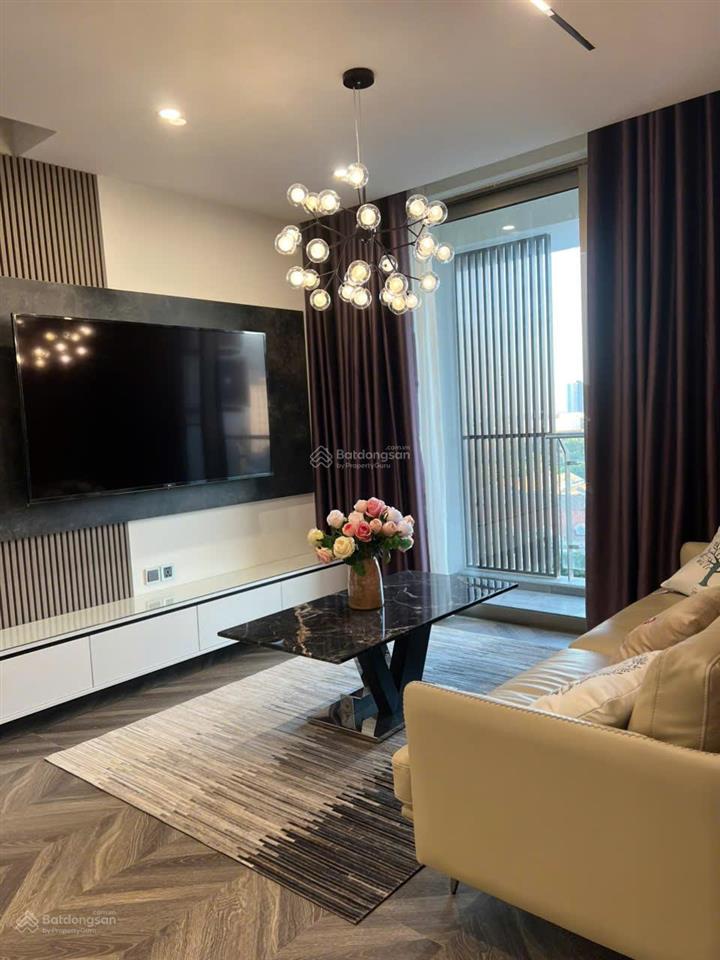 Bán gấp căn hộ midtown the peak m8 phú mỹ hưng, view đông nam 80m2 giá tốt 9,6 tỷ