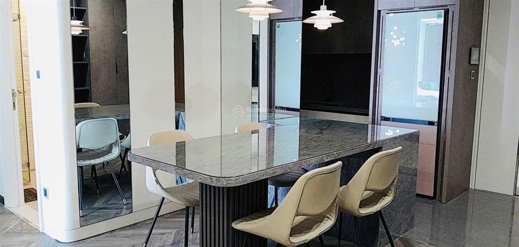 Bán gấp căn hộ midtown the peak m8 phú mỹ hưng, view đông nam 80m2 giá tốt 9,6 tỷ