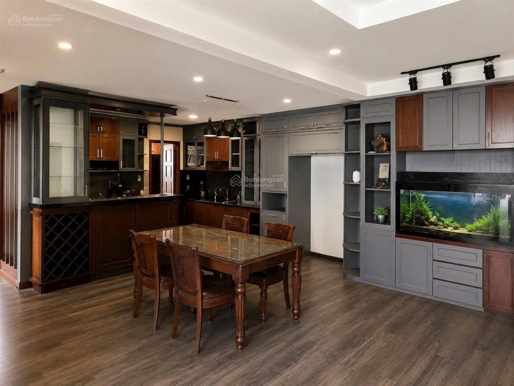 Bán gấp căn hộ phú hoàng anh 3pn tầng cao góc view cực thoáng giá tốt 4.9 tỷ (đã gồm thuế phí)