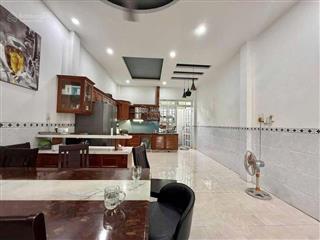 3 tầng tận 103m2 thổ cư  ngang 4.5m /5pn vài căn ra mặt tiền đối diện vạn phúc city  hẻm oto