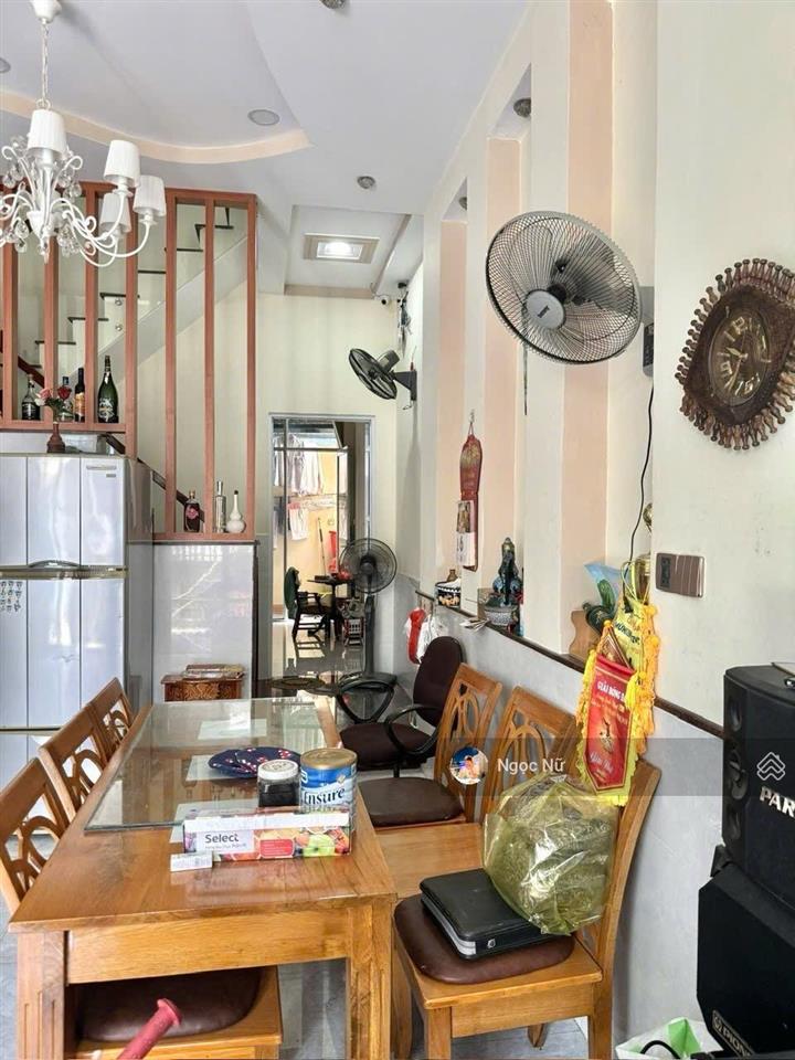 Bán rẻ  còn 4.3 ty  73m2 ( ngang 5.5m)  2 tầng  hẻm 4m cạnh cầu gò dưa sát cc stown thủ đức