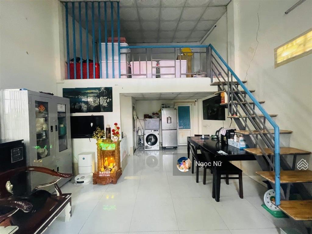 Cực ngon 64m2( ngang 5.3m) hẻm oto 7 chỗ thông chỉ 5.65 tỷ có nhà c4 sát mặt tiền linh đông